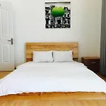 Ben Thanh Inn Hotel - Hostel